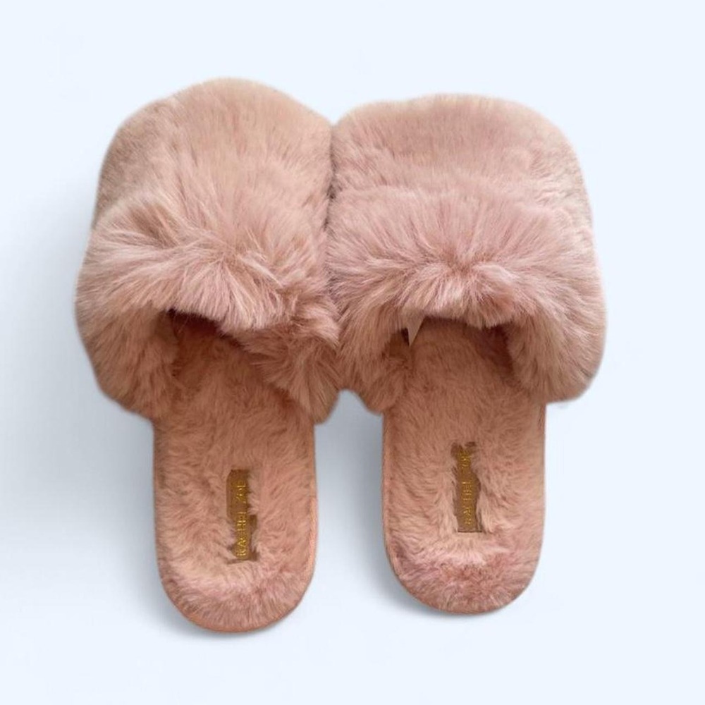 Pink faux fur fuzzy slippers size 10 by Rachel Zoe - Picture 2 of 7